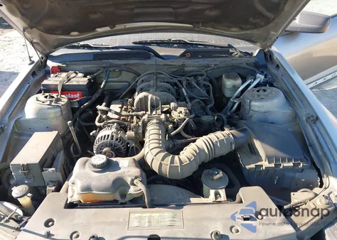 2008 Ford Mustang V6 Deluxe/V6 Premium from USA, damaged, VIN 1ZVHT80N385127292